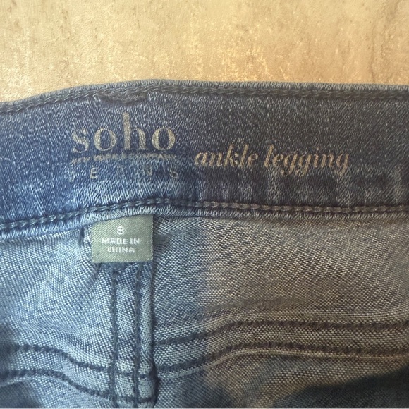 Soho New York & Company Blue Ankle Cropped Jeans with Cuffed Hems - Picture 4 of 7
